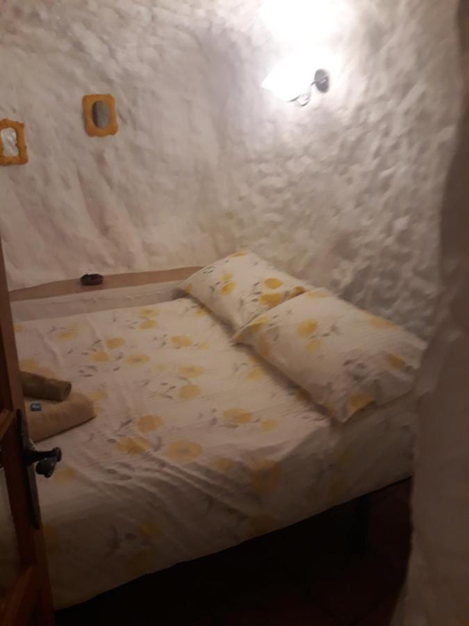 The Welcome Cave Freila Εξωτερικό φωτογραφία